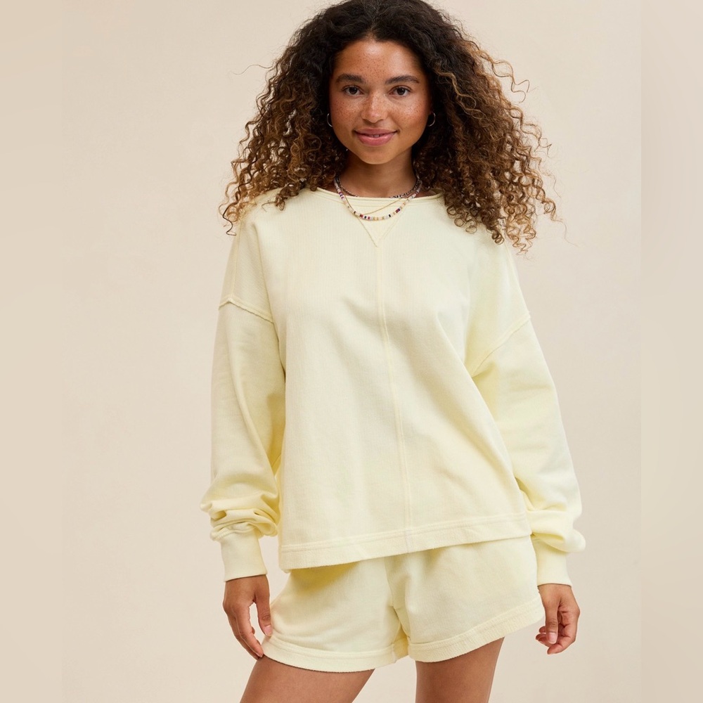 Aerie Vacay Crew Sweatshirt & Shorts SET NWT - out of stock on website